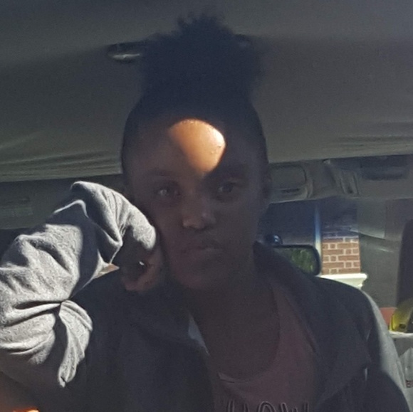 Meet your Posher, Corbyn's - Picture 2 of 2